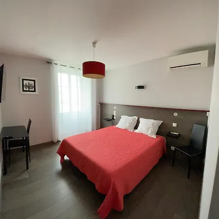 Hotel Mendy Saint-Jean-le-Vieux  Exterior photo